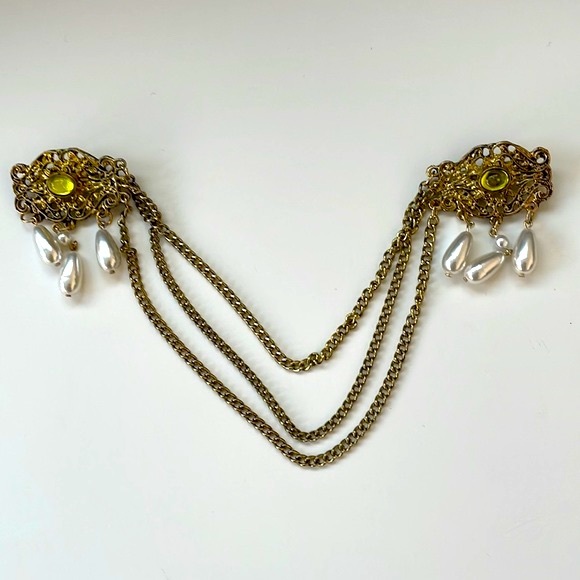 Jewelry - Vintage Double Brooch in Rhinestones and Pearls with Gold-Tone Chains, Not Used